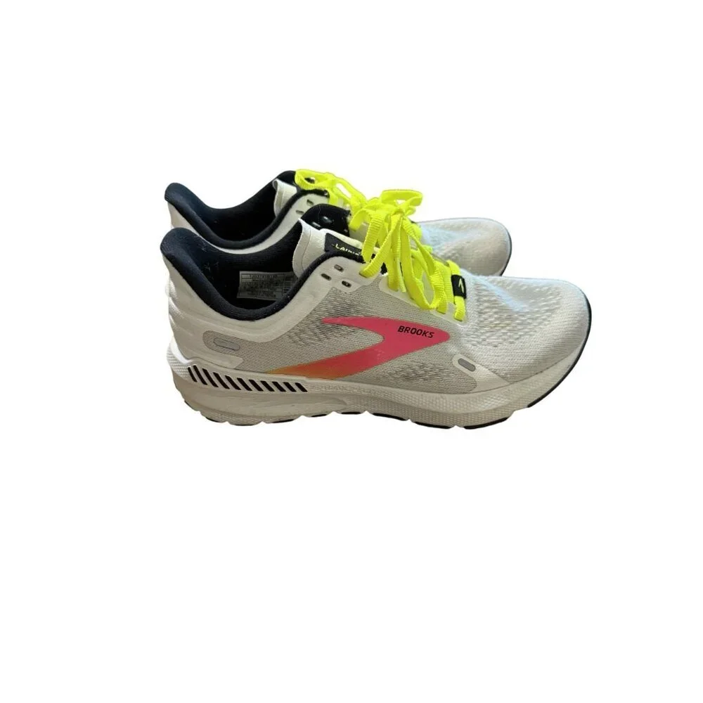 Brooks Lauch GTS  Running Shoes White Neon Yellow Lace-Up Women  6 Lightweight C